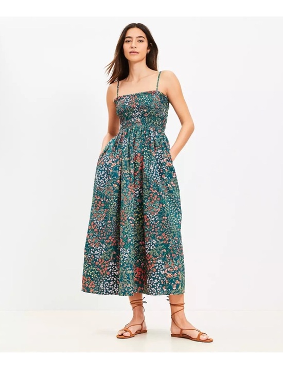LOFT Dresses & Skirts - LOFT Garden Poplin Smocked Strappy Maxi pocket dress size L